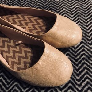 Shimmer flats